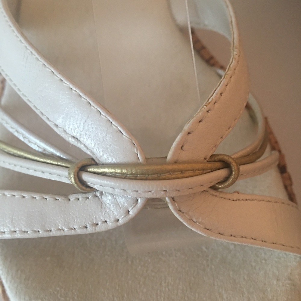 Easy Spirit WHITE Wedge Sandals SZ 6 - Picture 6 of 10
